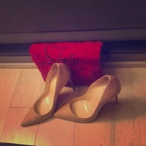 Authentic So Kate’s in a 40 1/2 or US size 9